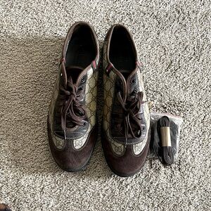 Gucci Mens Size 11 Brown/Beige Suede And GG Supreme Canvas Barcelona Sneakers